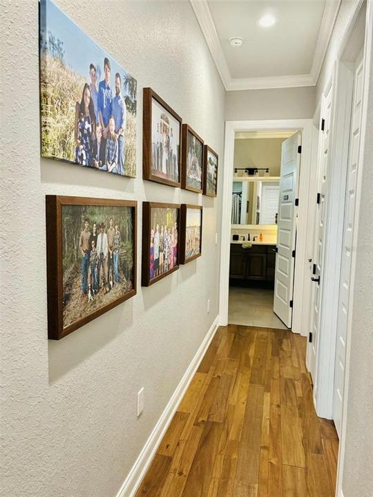 Active With Contract: $999,000 (4 beds, 2 baths, 2255 Square Feet)