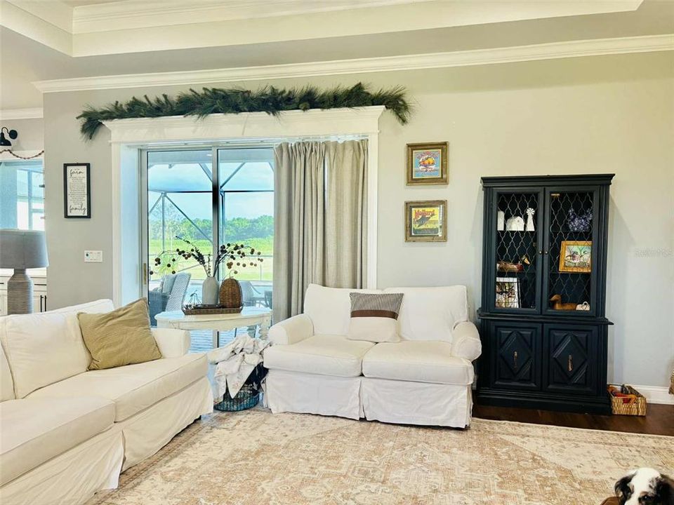 Active With Contract: $999,000 (4 beds, 2 baths, 2255 Square Feet)