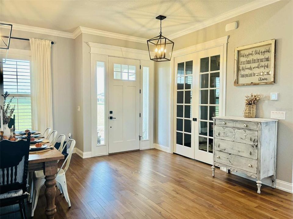 Active With Contract: $999,000 (4 beds, 2 baths, 2255 Square Feet)