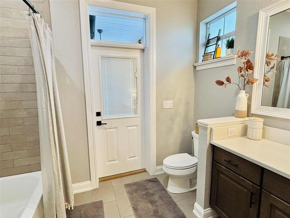 Active With Contract: $999,000 (4 beds, 2 baths, 2255 Square Feet)