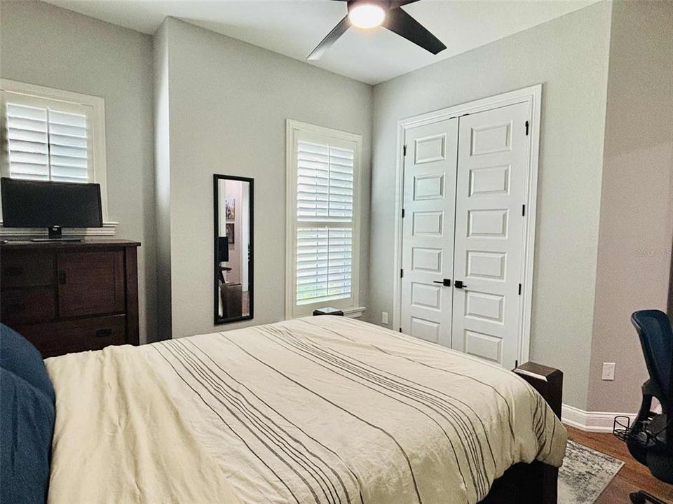 Active With Contract: $999,000 (4 beds, 2 baths, 2255 Square Feet)