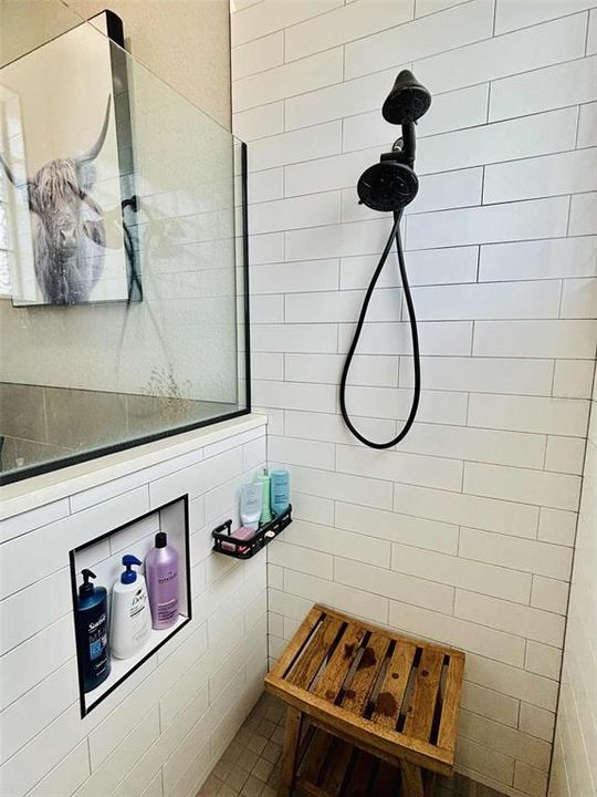 Active With Contract: $999,000 (4 beds, 2 baths, 2255 Square Feet)