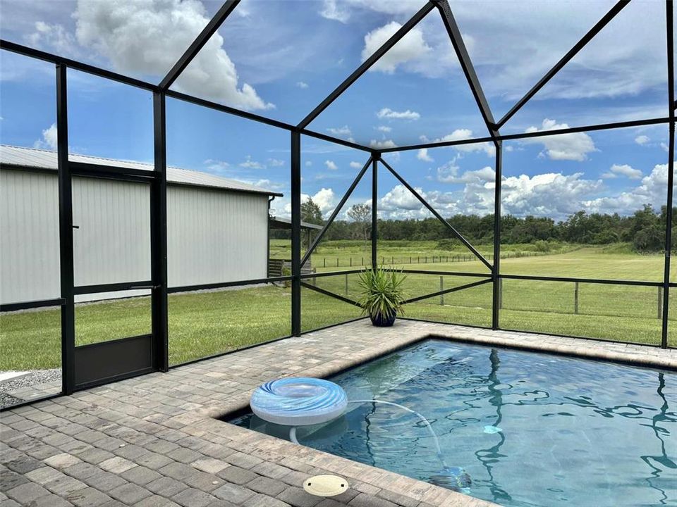 Active With Contract: $999,000 (4 beds, 2 baths, 2255 Square Feet)