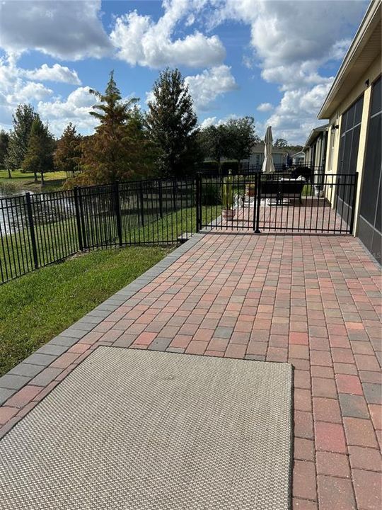 На продажу: $319,999 (2 спален, 2 ванн, 1627 Квадратных фут)