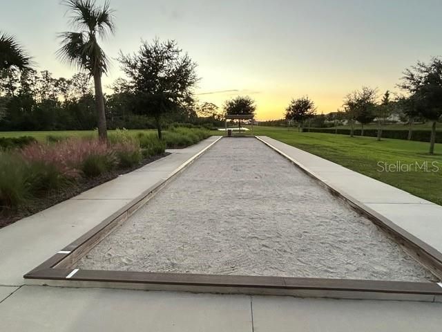 На продажу: $319,999 (2 спален, 2 ванн, 1627 Квадратных фут)