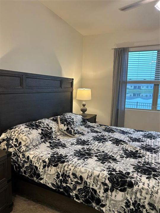 На продажу: $319,999 (2 спален, 2 ванн, 1627 Квадратных фут)