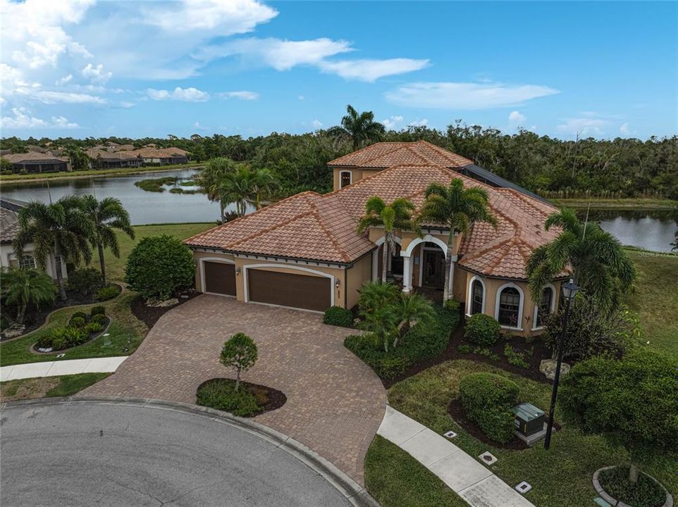 待售: $1,125,000 (4 贝兹, 3 浴室, 4107 平方英尺)