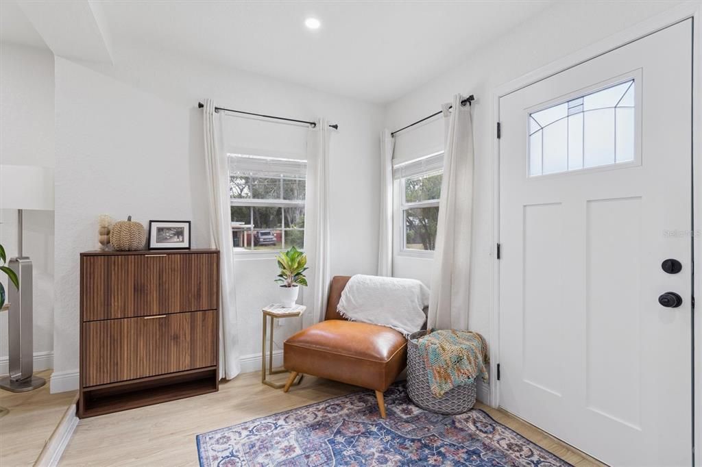 For Sale: $340,000 (3 beds, 2 baths, 1356 Square Feet)