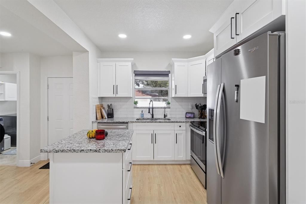 For Sale: $340,000 (3 beds, 2 baths, 1356 Square Feet)