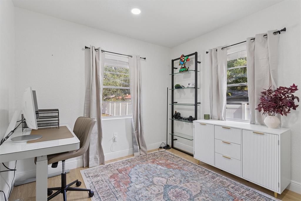 For Sale: $340,000 (3 beds, 2 baths, 1356 Square Feet)