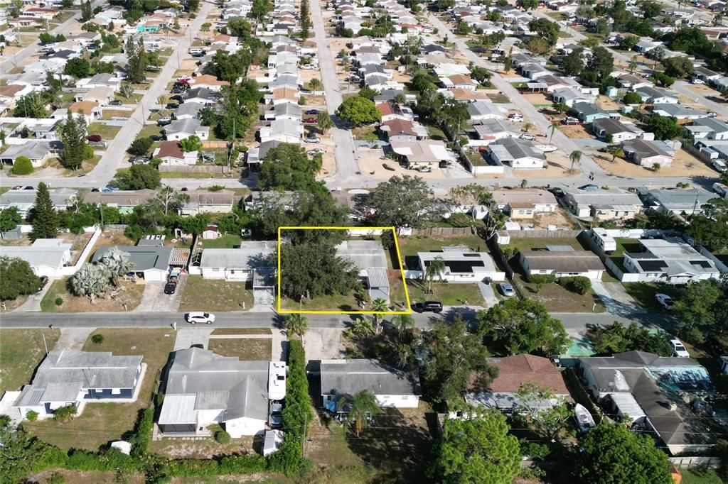 For Sale: $339,900 (3 beds, 2 baths, 1102 Square Feet)