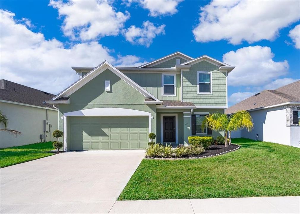 For Rent: $2,490 (3 beds, 2 baths, 2263 Square Feet)