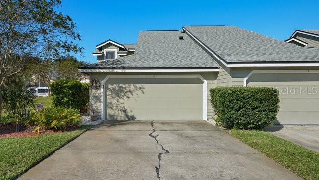 For Sale: $285,000 (3 beds, 2 baths, 1396 Square Feet)