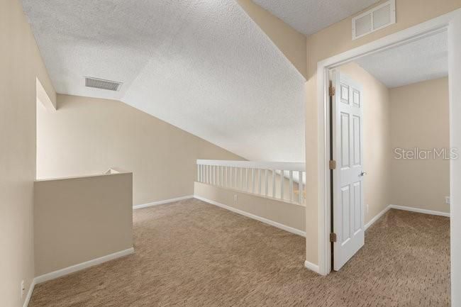 For Sale: $285,000 (3 beds, 2 baths, 1396 Square Feet)