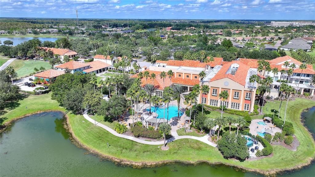 合同活跃: $519,000 (3 贝兹, 3 浴室, 2320 平方英尺)