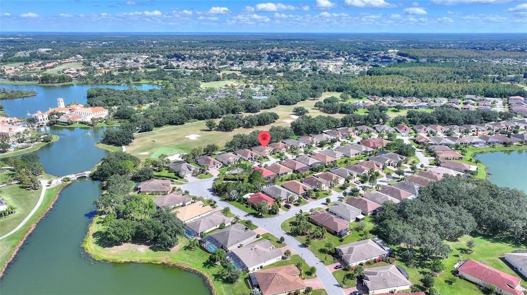 合同活跃: $519,000 (3 贝兹, 3 浴室, 2320 平方英尺)