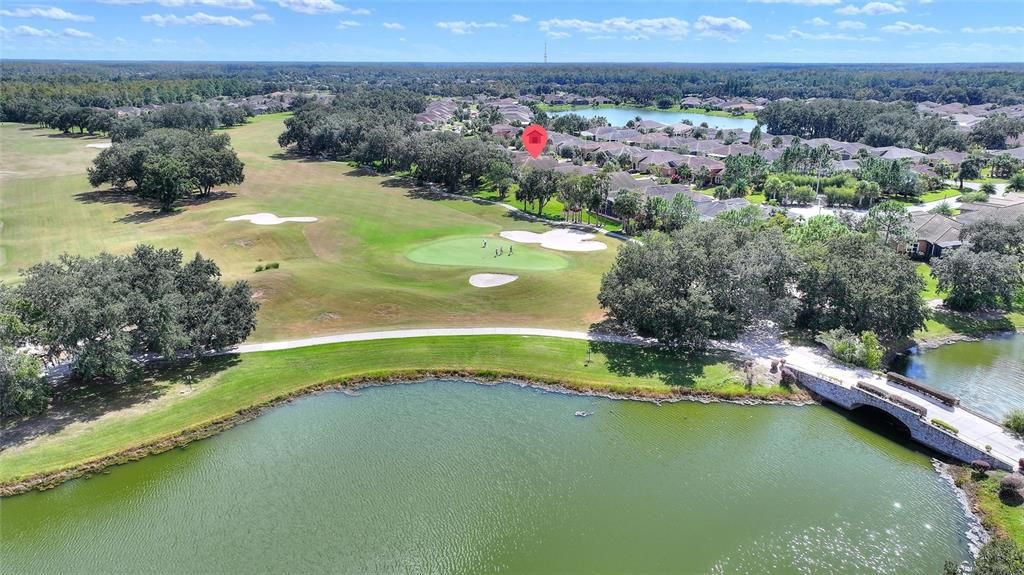 合同活跃: $519,000 (3 贝兹, 3 浴室, 2320 平方英尺)