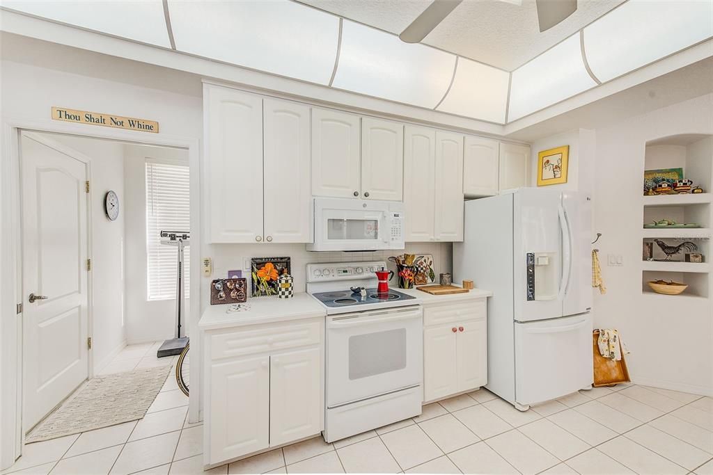 For Sale: $430,000 (4 beds, 2 baths, 2306 Square Feet)