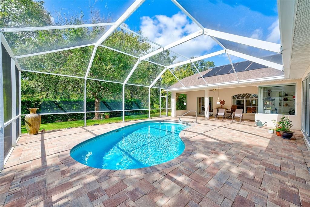 For Sale: $430,000 (4 beds, 2 baths, 2306 Square Feet)