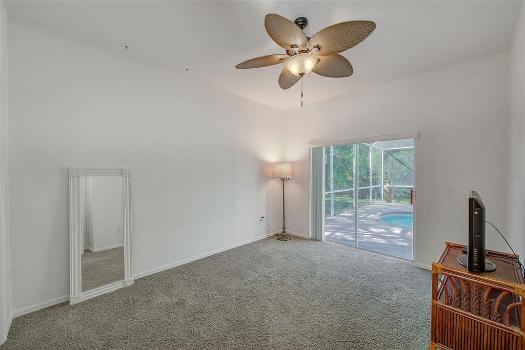 For Sale: $430,000 (4 beds, 2 baths, 2306 Square Feet)