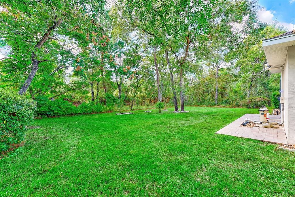 For Sale: $430,000 (4 beds, 2 baths, 2306 Square Feet)