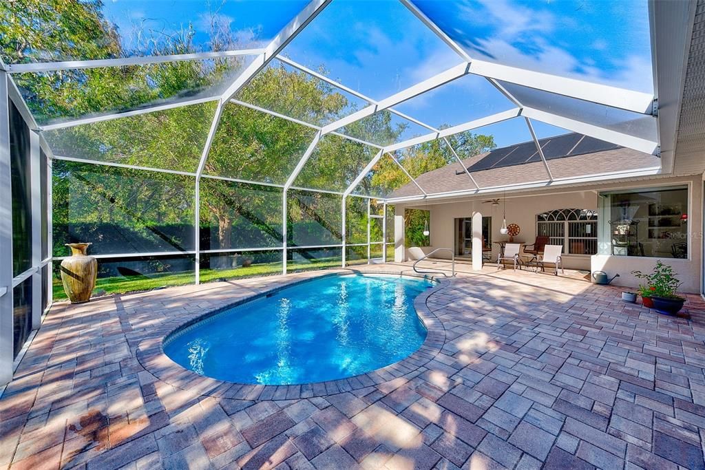 For Sale: $430,000 (4 beds, 2 baths, 2306 Square Feet)