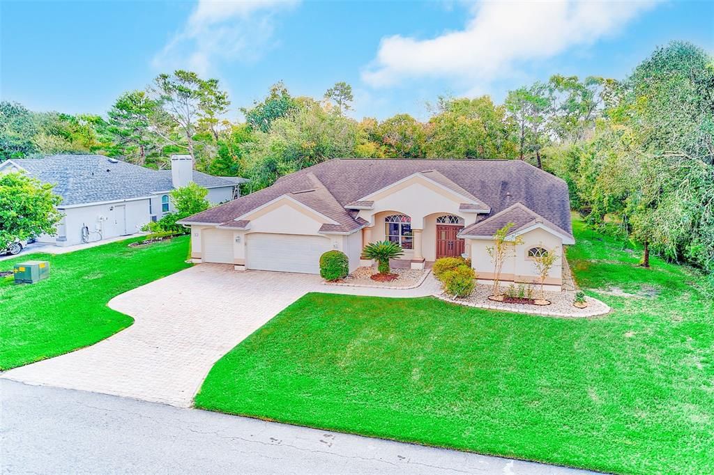 For Sale: $430,000 (4 beds, 2 baths, 2306 Square Feet)