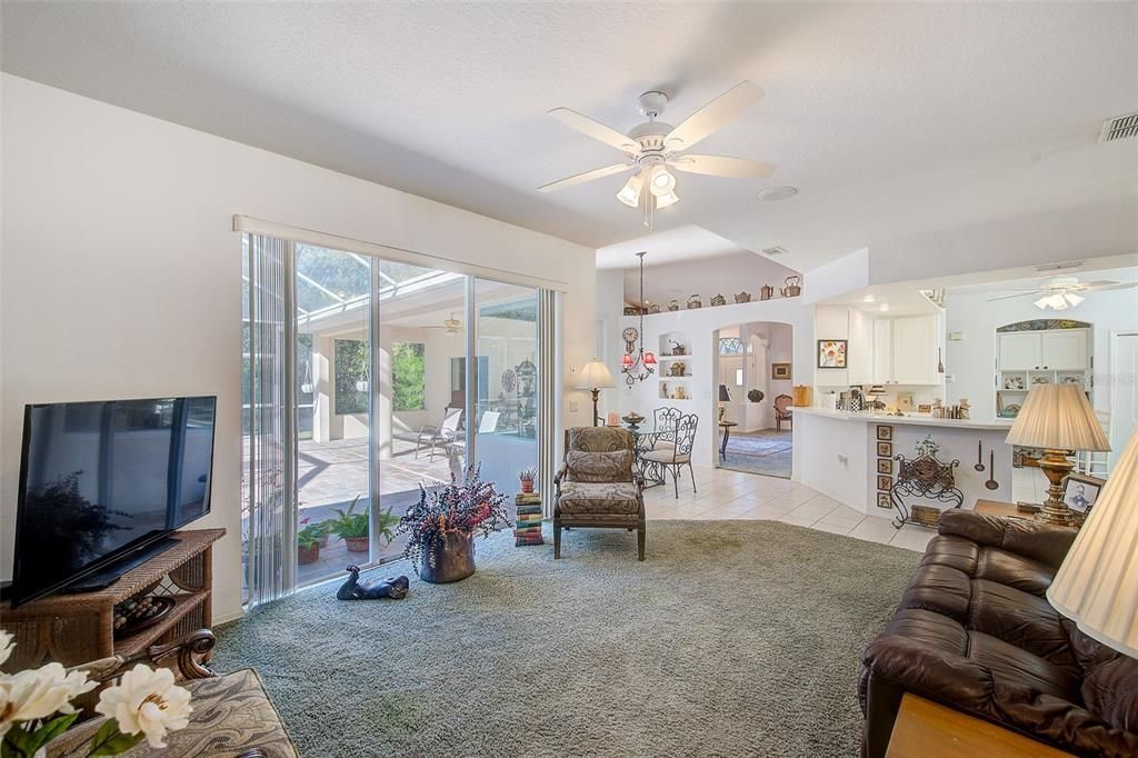 For Sale: $430,000 (4 beds, 2 baths, 2306 Square Feet)