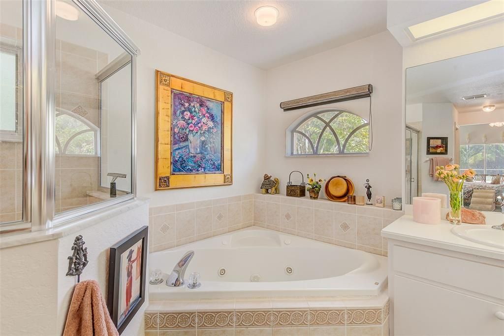 For Sale: $430,000 (4 beds, 2 baths, 2306 Square Feet)