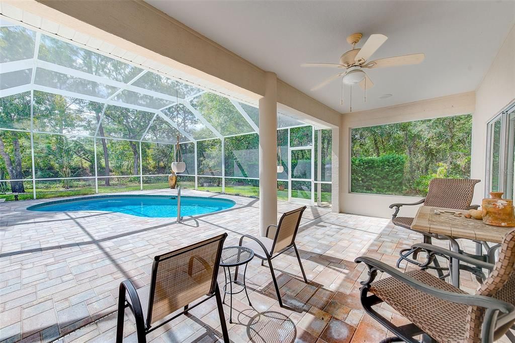 For Sale: $430,000 (4 beds, 2 baths, 2306 Square Feet)