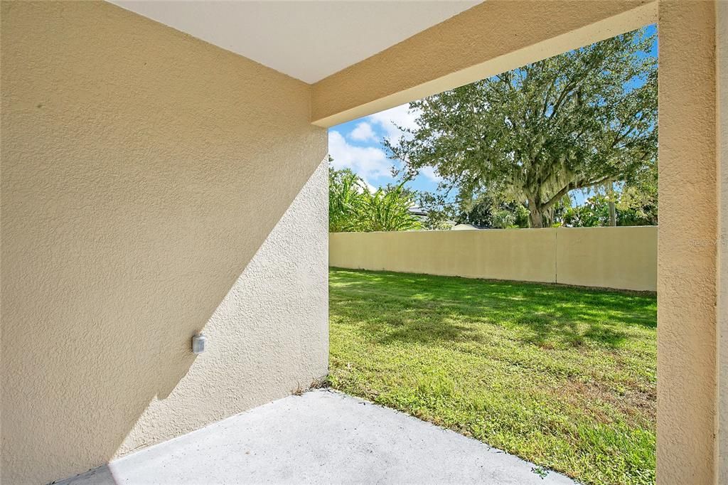 Active With Contract: $366,900 (3 beds, 2 baths, 1751 Square Feet)