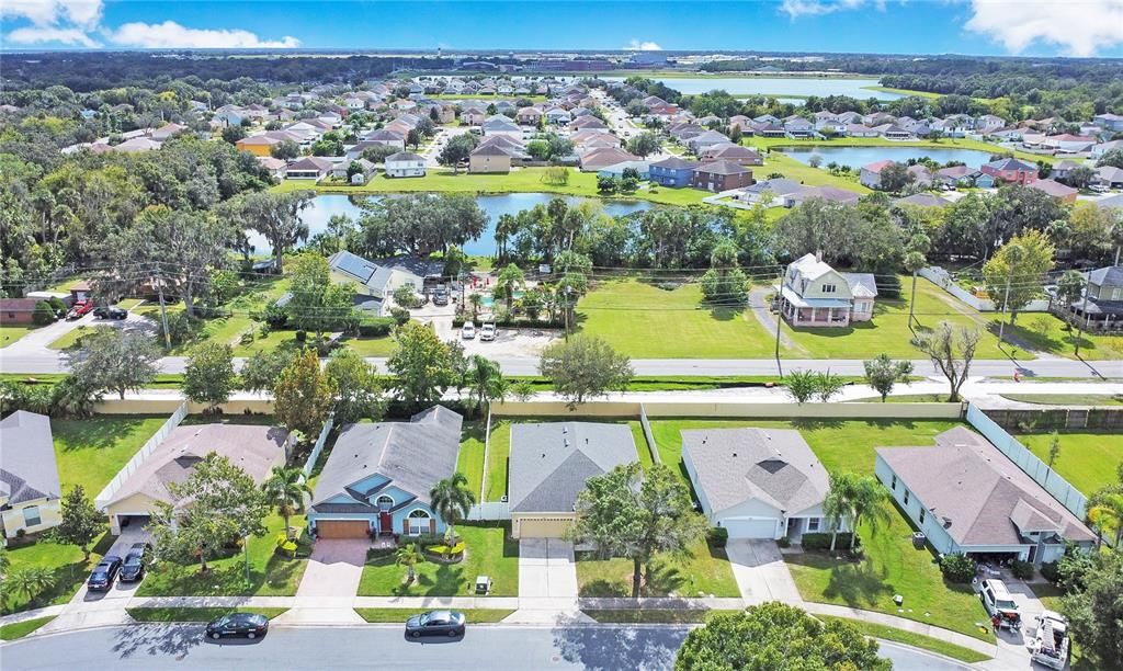 Active With Contract: $366,900 (3 beds, 2 baths, 1751 Square Feet)