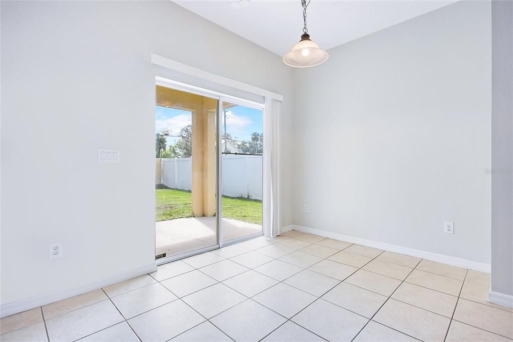 Active With Contract: $366,900 (3 beds, 2 baths, 1751 Square Feet)