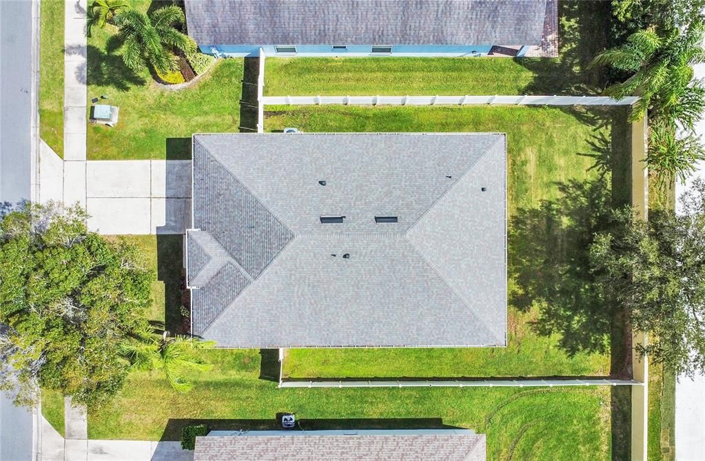 Active With Contract: $366,900 (3 beds, 2 baths, 1751 Square Feet)