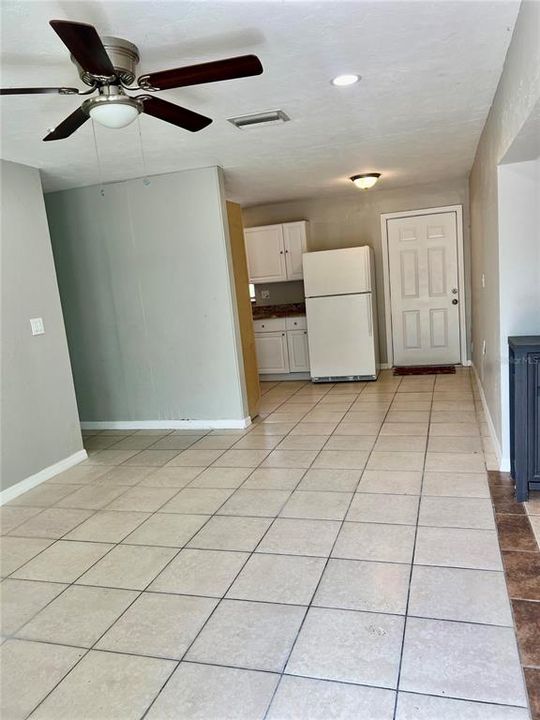 For Rent: $2,500 (4 beds, 2 baths, 1188 Square Feet)