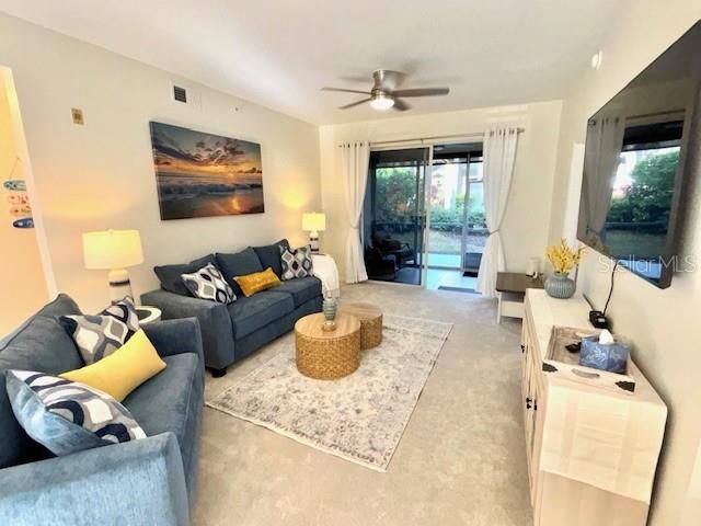 В аренду: $4,800 (3 спален, 2 ванн, 1232 Квадратных фут)