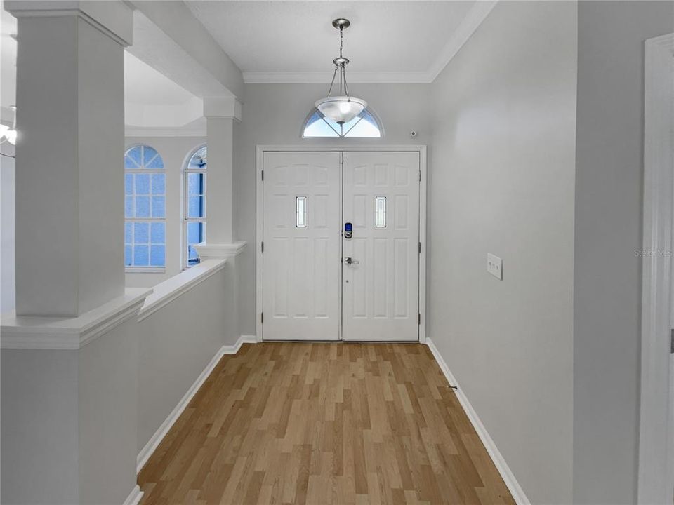 For Sale: $558,000 (3 beds, 2 baths, 2251 Square Feet)