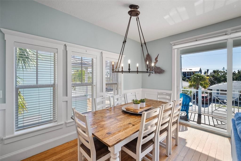 For Sale: $2,999,900 (6 beds, 5 baths, 3472 Square Feet)