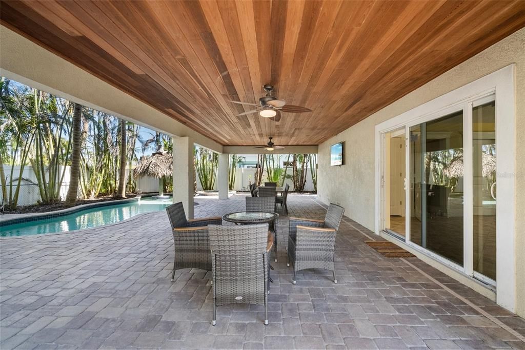 For Sale: $2,999,900 (6 beds, 5 baths, 3472 Square Feet)