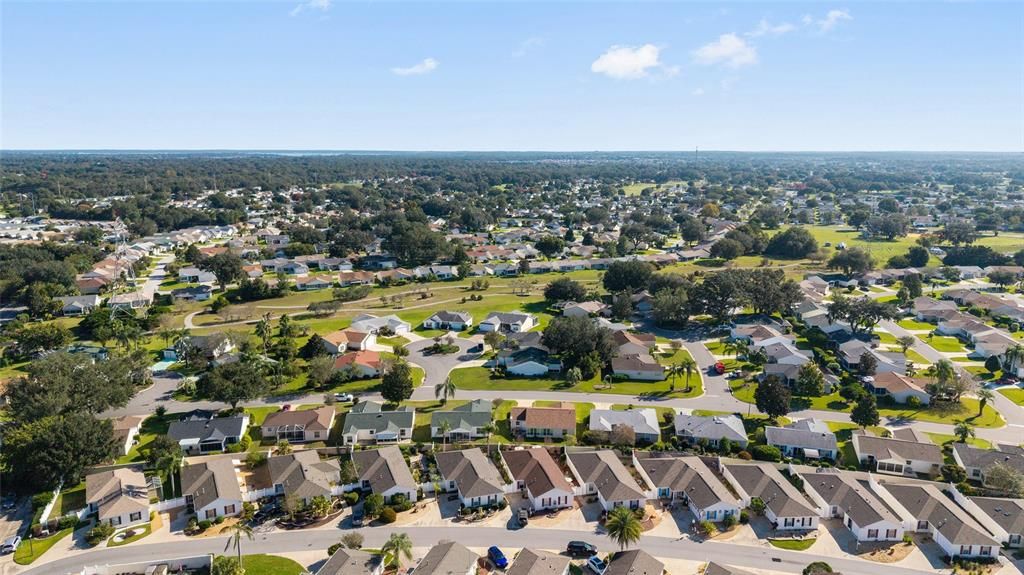 For Sale: $299,900 (2 beds, 2 baths, 1165 Square Feet)