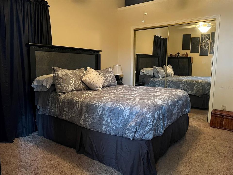 For Sale: $159,000 (2 beds, 2 baths, 796 Square Feet)