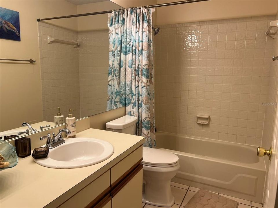 For Sale: $159,000 (2 beds, 2 baths, 796 Square Feet)