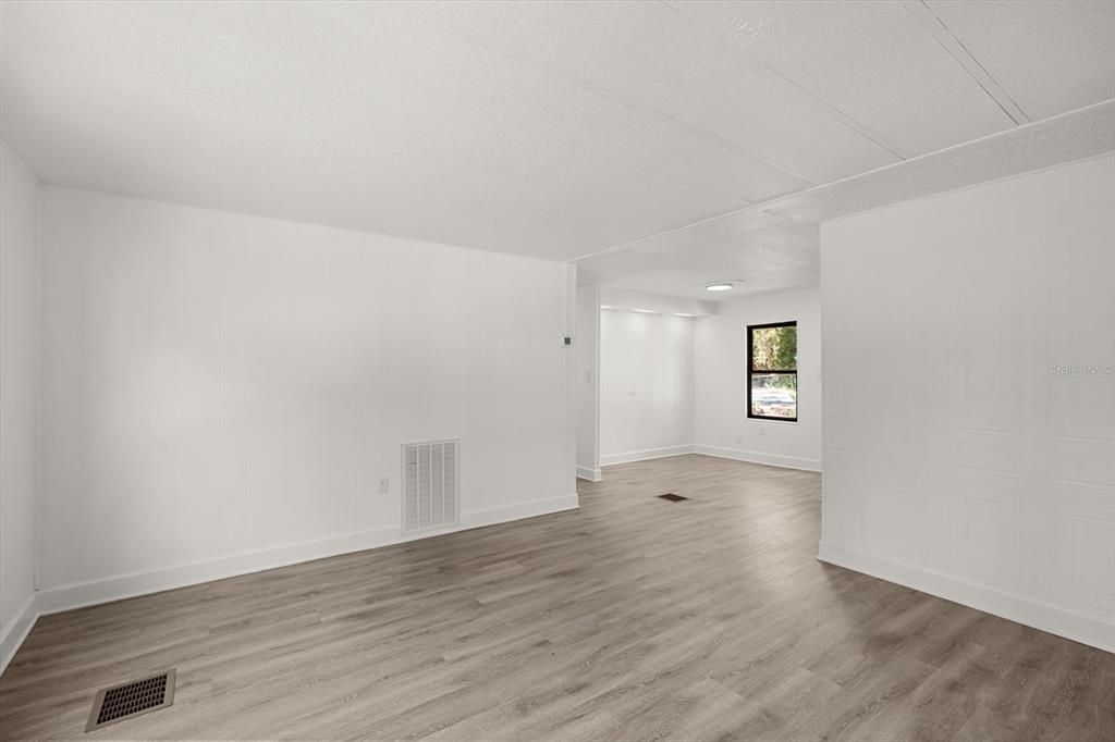 En Renta: $1,600 (3 camas, 2 baños, 1228 Pies cuadrados)