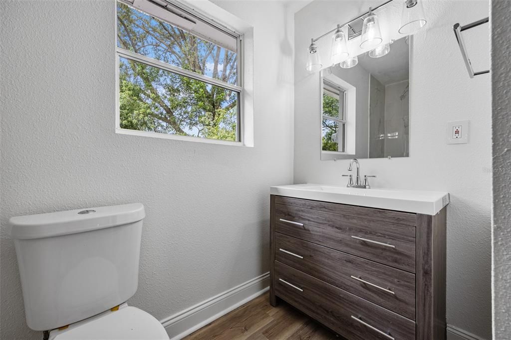 待售: $249,900 (3 贝兹, 2 浴室, 1322 平方英尺)