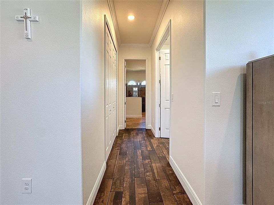 Под контрактом: $1,095,000 (5 спален, 4 ванн, 3892 Квадратных фут)