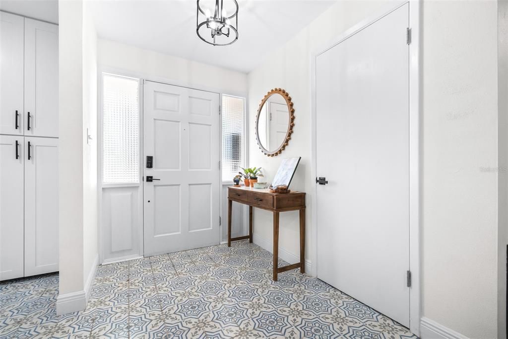 待售: $574,999 (4 贝兹, 2 浴室, 2018 平方英尺)