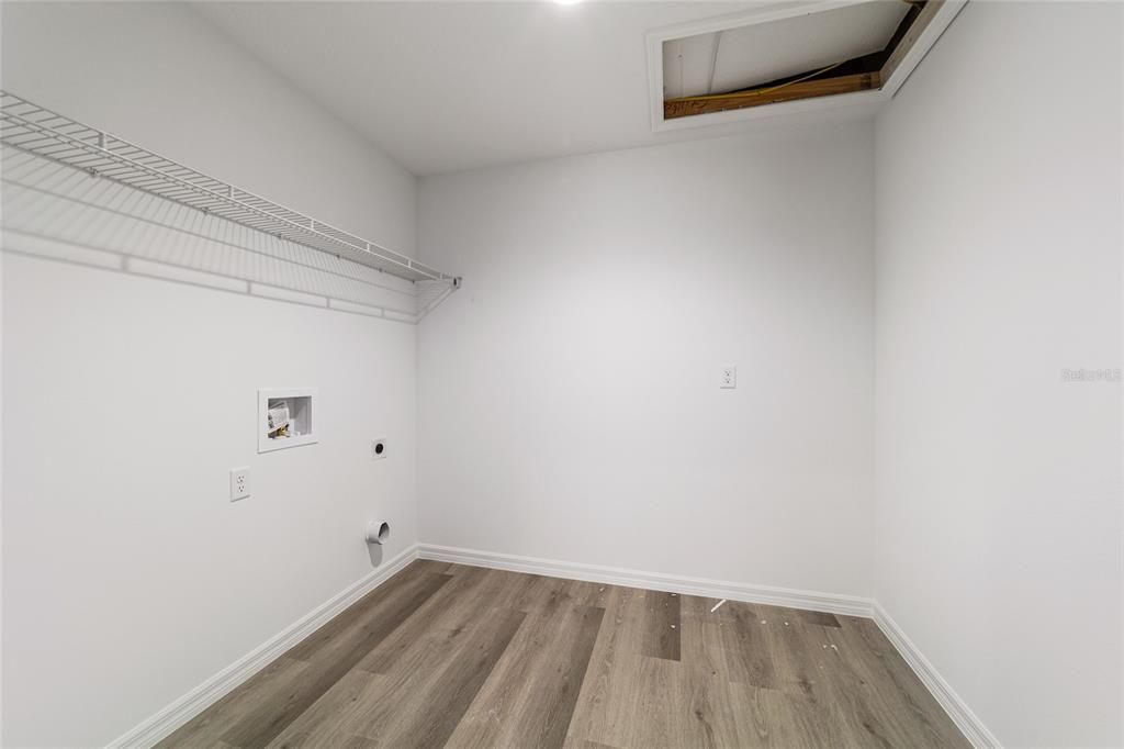 En Venta: $249,900 (3 camas, 2 baños, 1314 Pies cuadrados)