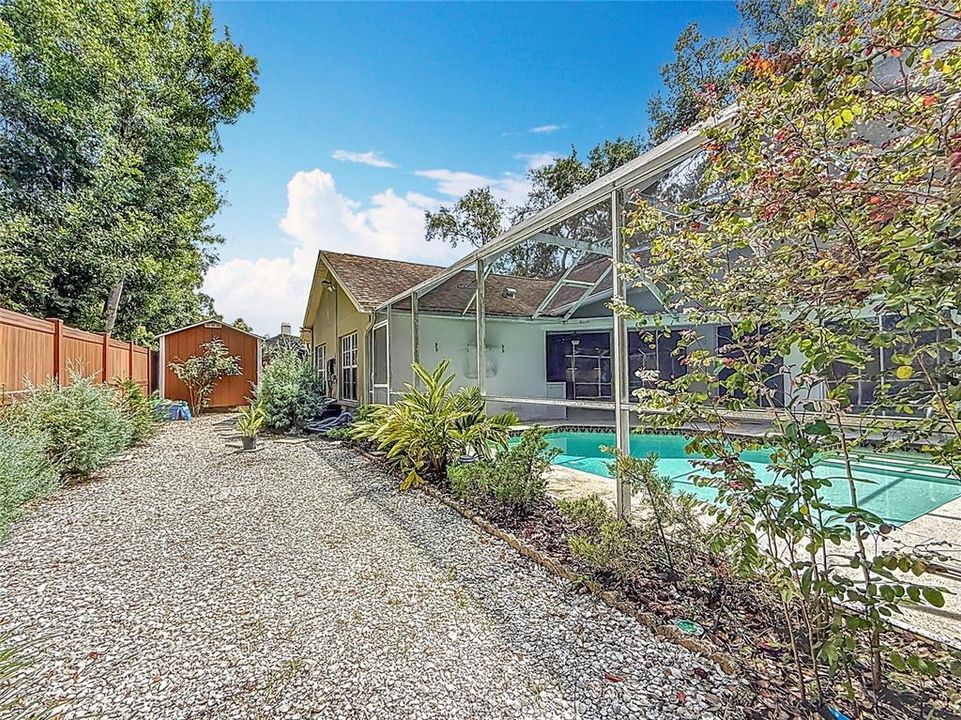 For Rent: $3,000 (3 beds, 2 baths, 1877 Square Feet)