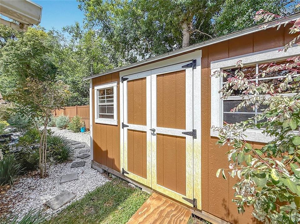 For Rent: $3,000 (3 beds, 2 baths, 1877 Square Feet)