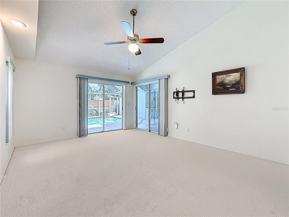 For Rent: $3,000 (3 beds, 2 baths, 1877 Square Feet)